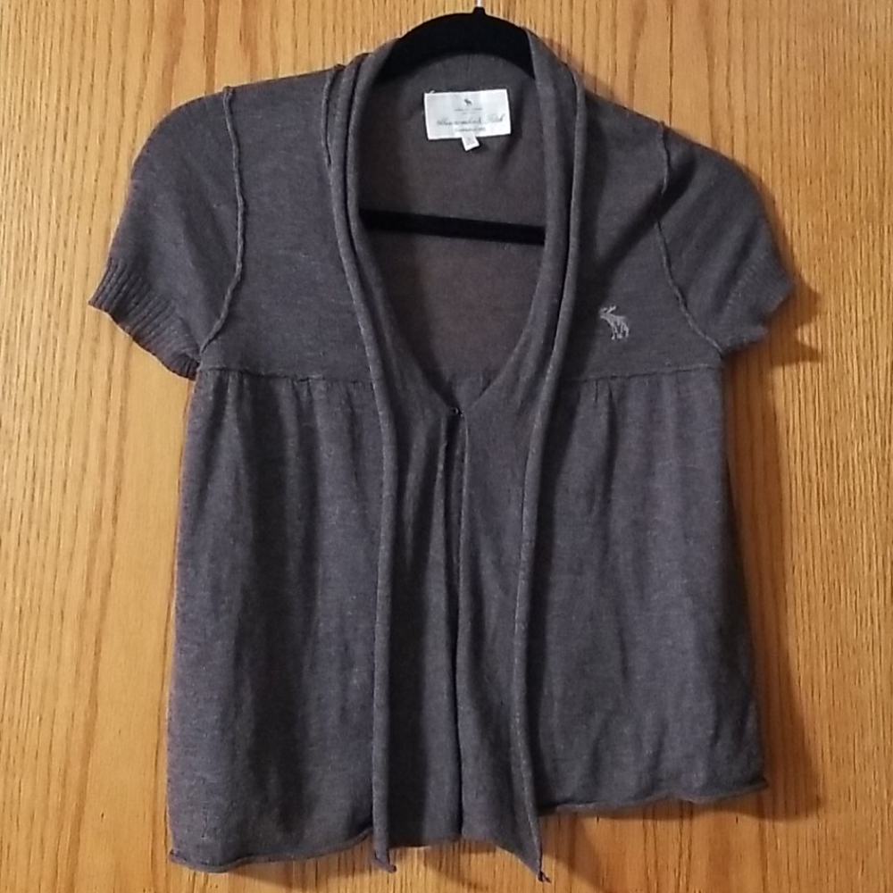 Abercrombie and Fitch short sleeve sweater
